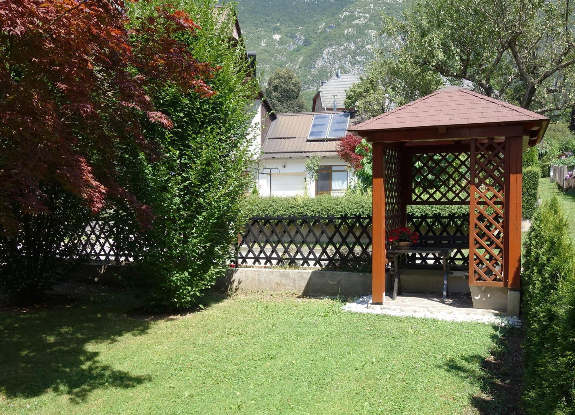 Sobe Vera Bovec Eksteriør bilde